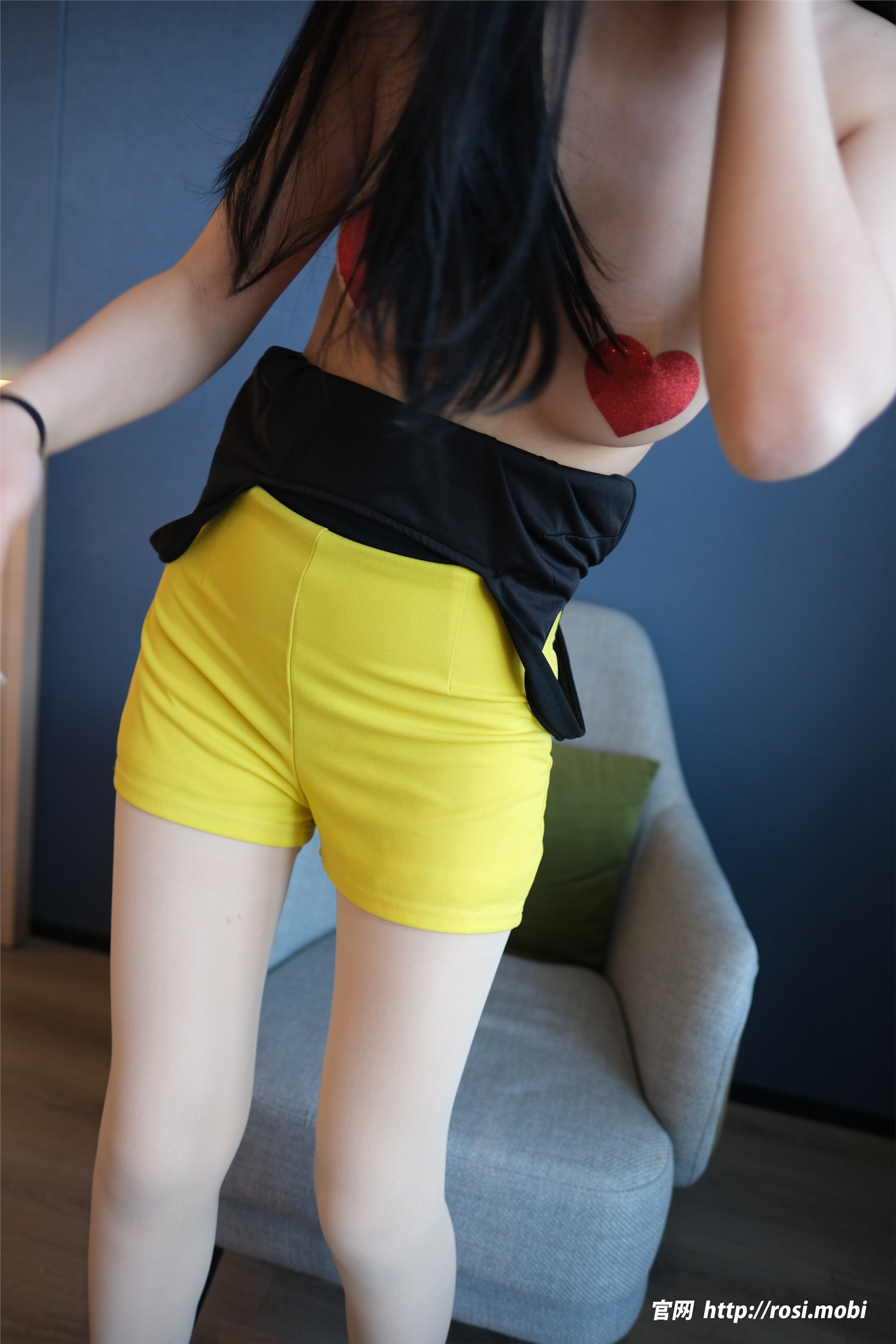 ROSI写真 2025.02.20 NO.4826